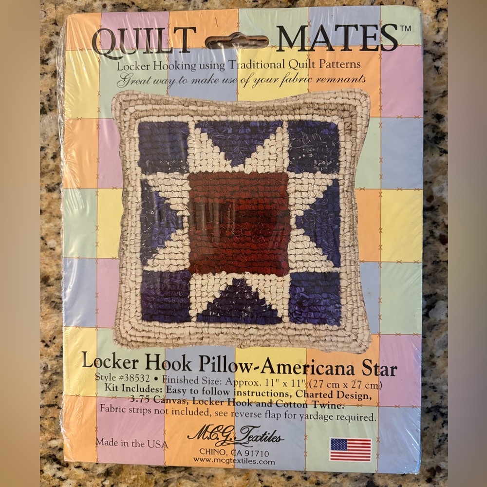 MCG Textiles Quilt Mates Pillow Kit Locker Hooking Americana Star NEW 11” x 11”